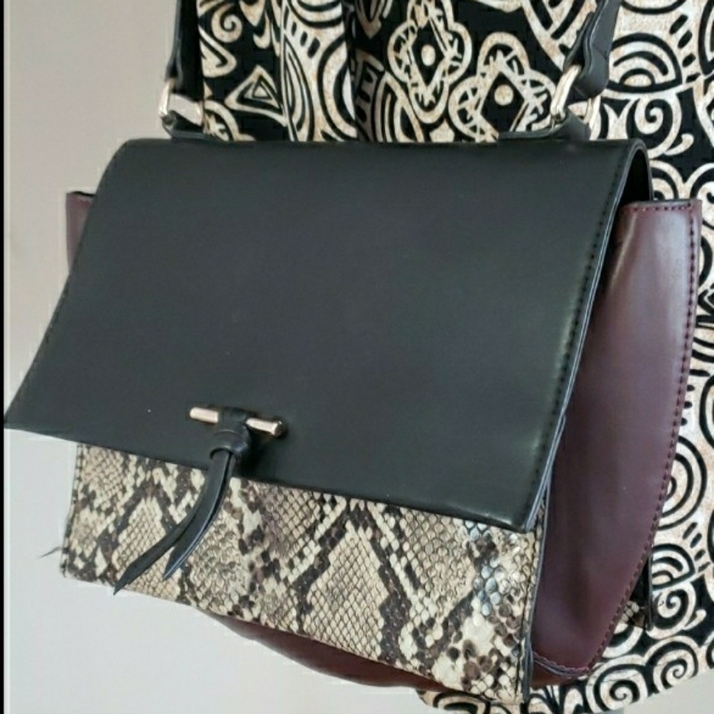 Zara Snakeskin Print Black & Brown Crossbody Bag Purse